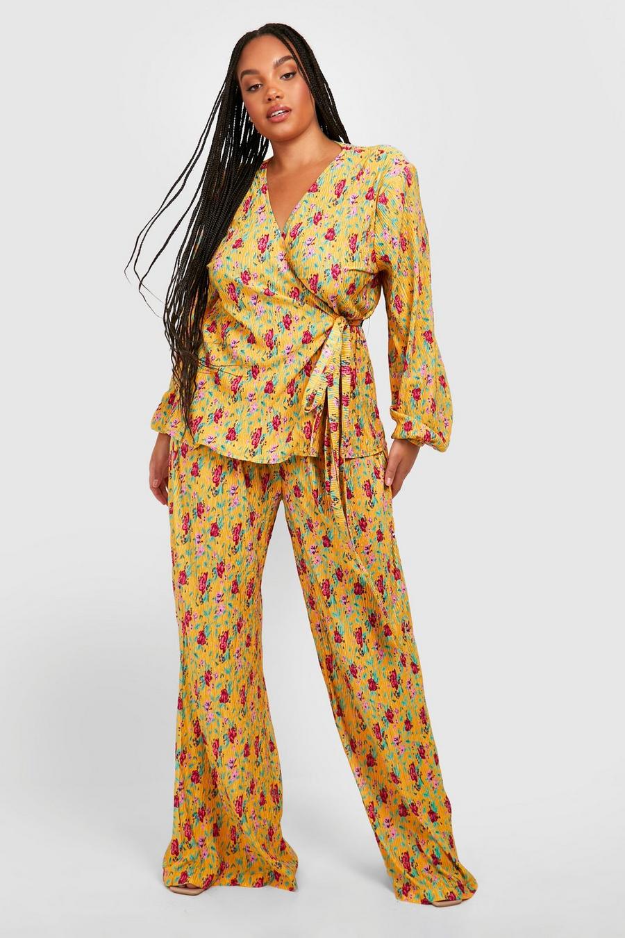 Mustard yellow Plus Floral Plisse Trousers