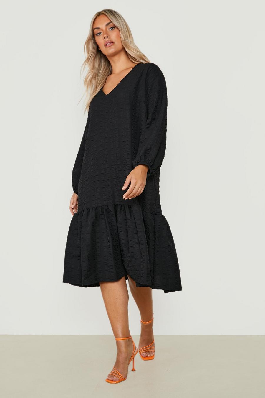 Black Plus Woven Seersucker Drop Hem Midi Dress image number 1