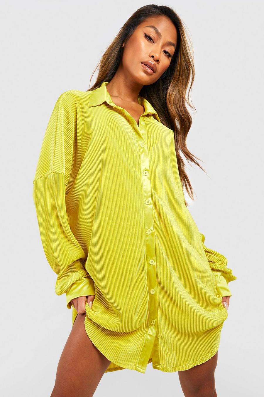 Lime gerde Premium Plisse Shirt Dress image number 1