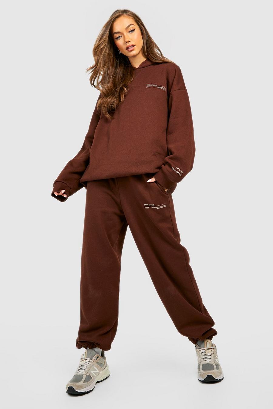 Chocolate brown Premium Text Cuffed Hem Oversized Jogger image number 1