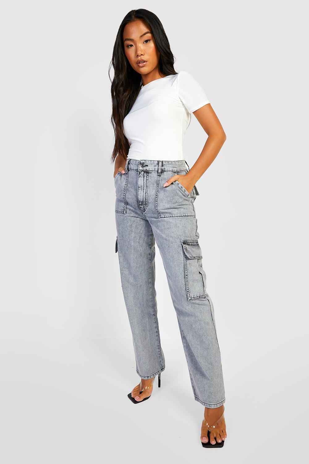 Loose Cargo Women's Jeans - Medium Wash