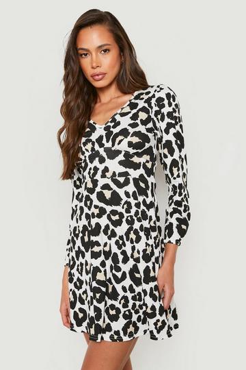 Leopard V Neck Frill Cuff Dress brown