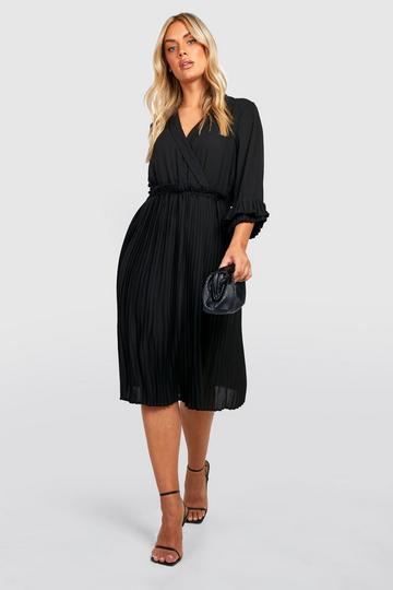 Black Plus Ruffle Detail Pleated Midi Dress