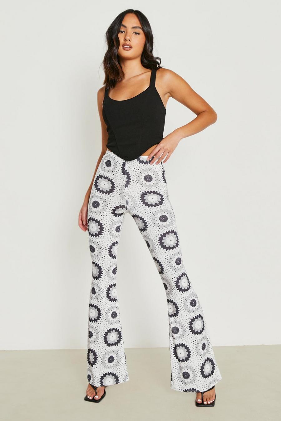 Grey grå Crochet Printed High Waisted Flared Trousers image number 1