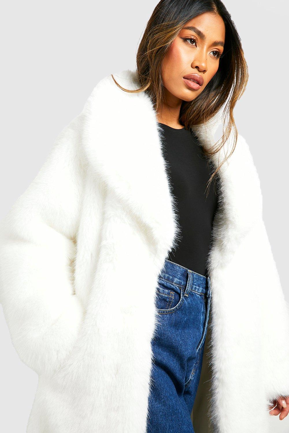 Oversized white shop faux fur coat