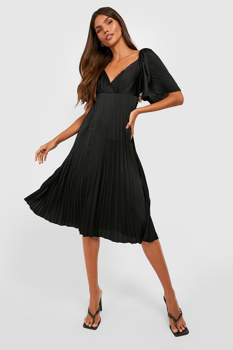 Black Pleated Angel Sleeve Midi Dress image number 1