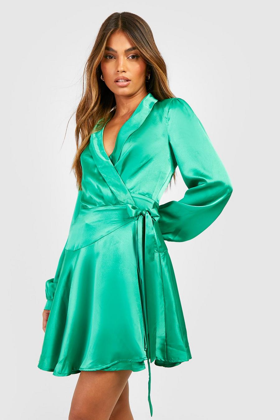 Mini Wickel-Kleid aus Satin, Green image number 1