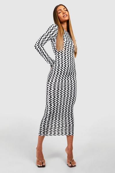 boohoo Black/White Slinky Wave Print Midaxi Dress