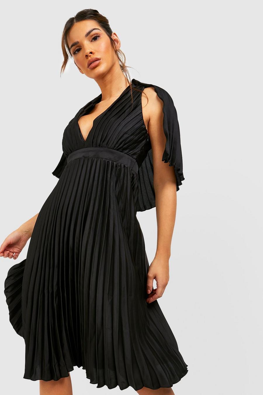 שחור שמלת שושבינה באורך מידי עם קפלים ושכמייה image number 1