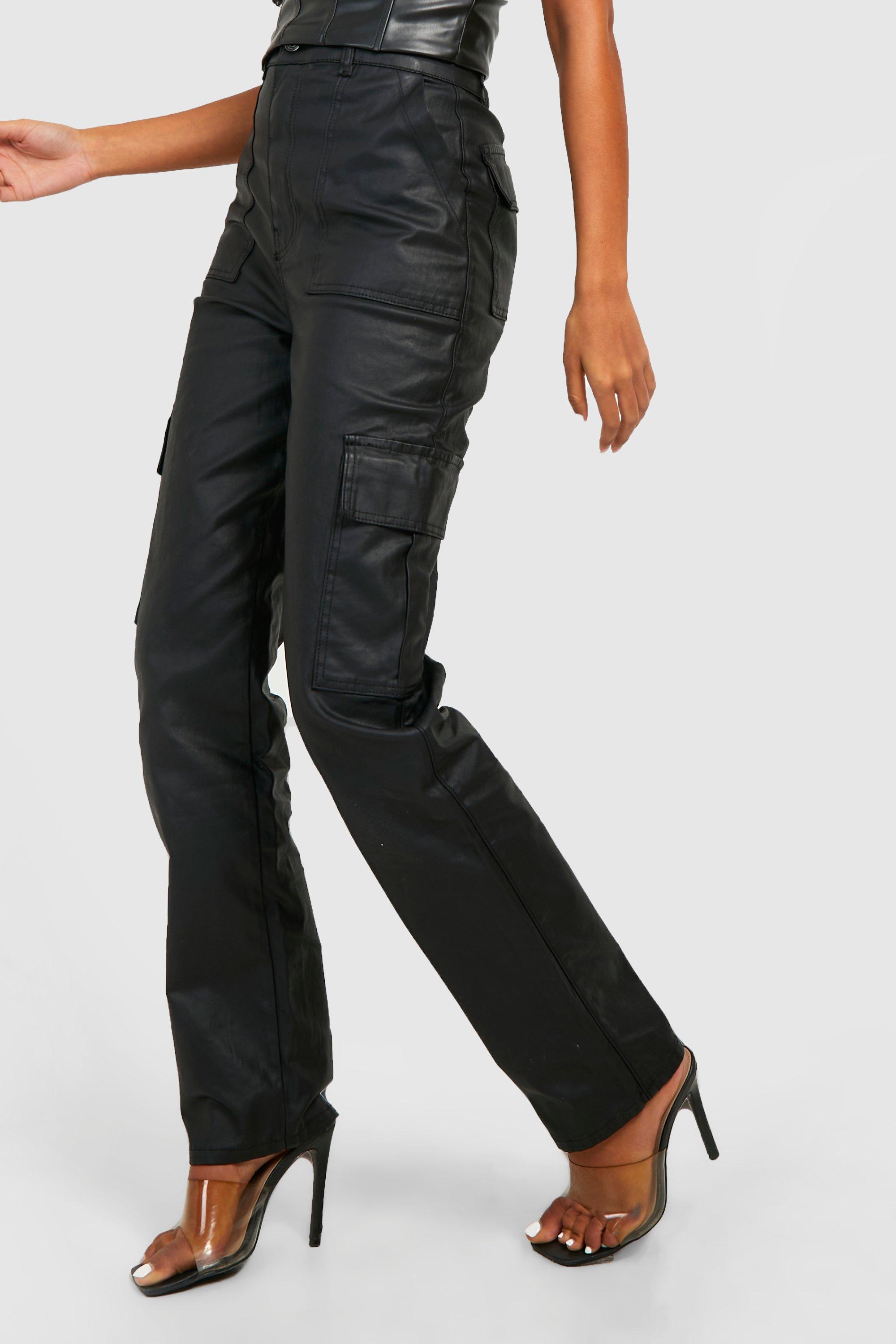 パンツ PU Coated Wide-Leg Cargo Pants PU Coated Wide-Leg Cargo Pants