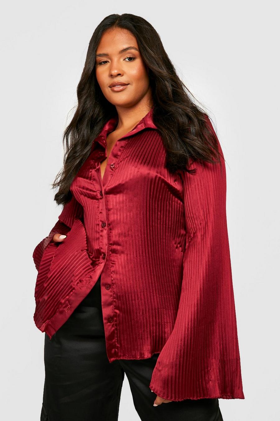 Berry Plus Plisse Flared Sleeve Top image number 1
