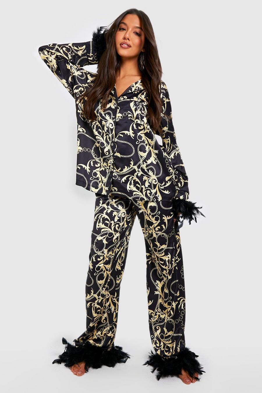 Pijama Premium de pantalón largo con estampado de cadenas y plumas, Black nero image number 1