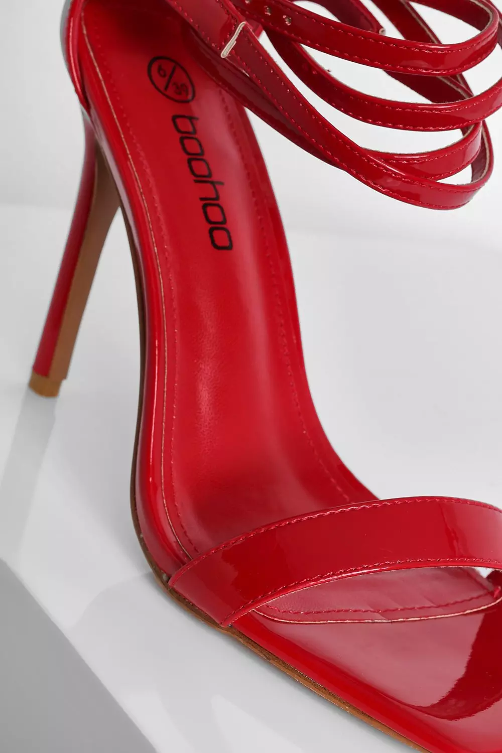 Boohoo best sale red heels