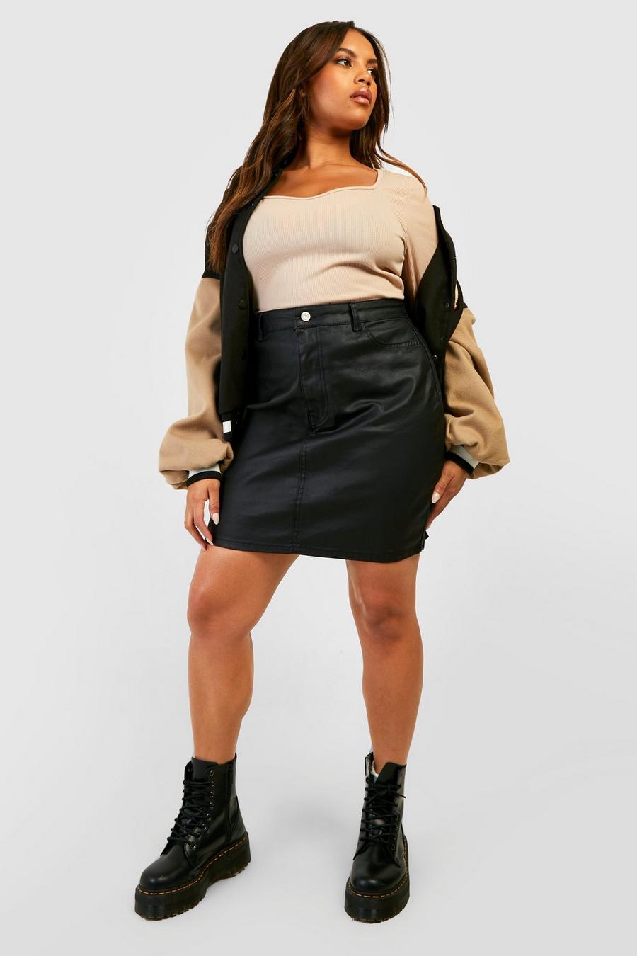 Black svart Plus Coated High Waisted Denim Mini Skirt image number 1
