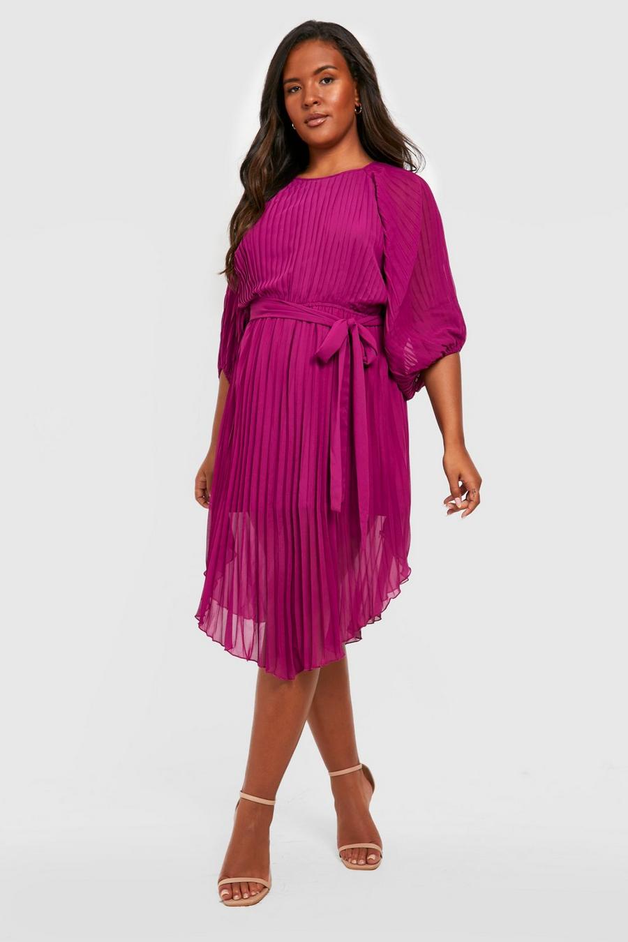 Purple Plus Pleated Puff Sleeve Midi Dress image number 1