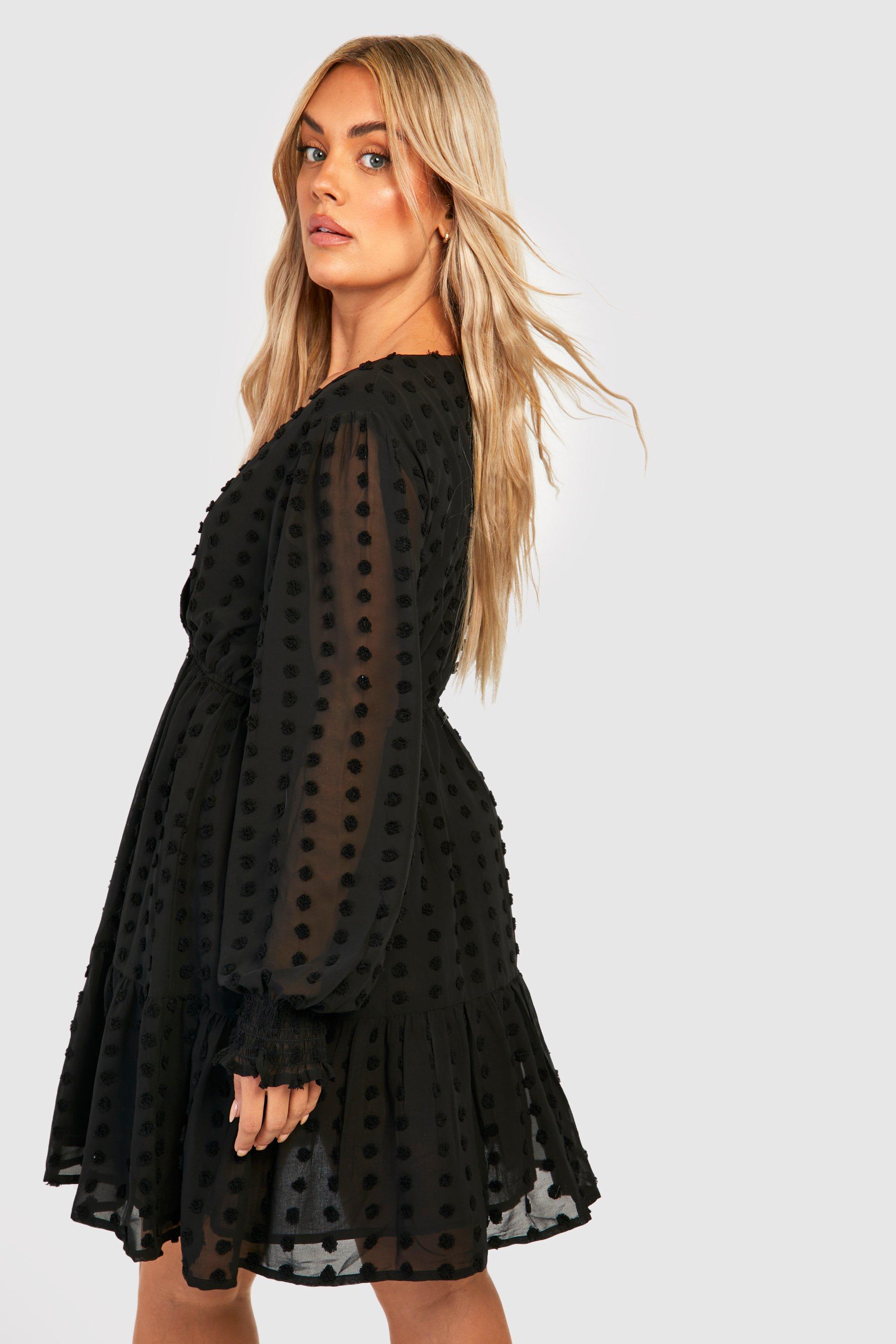 Grande taille Robe patineuse en plumetis boohoo