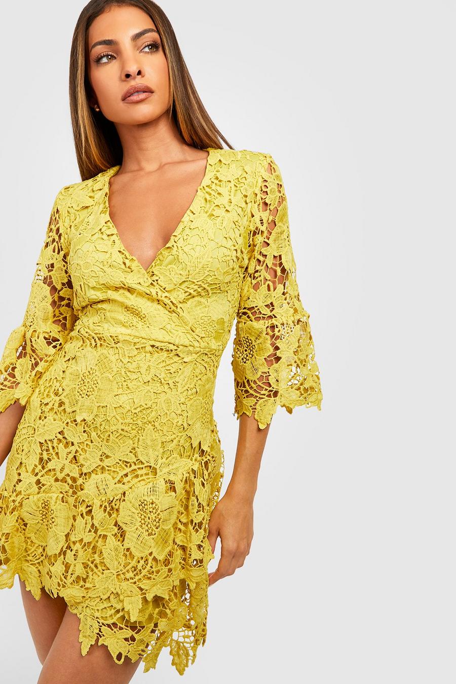 Chartreuse giallo Crochet Lace Wrap Dress image number 1