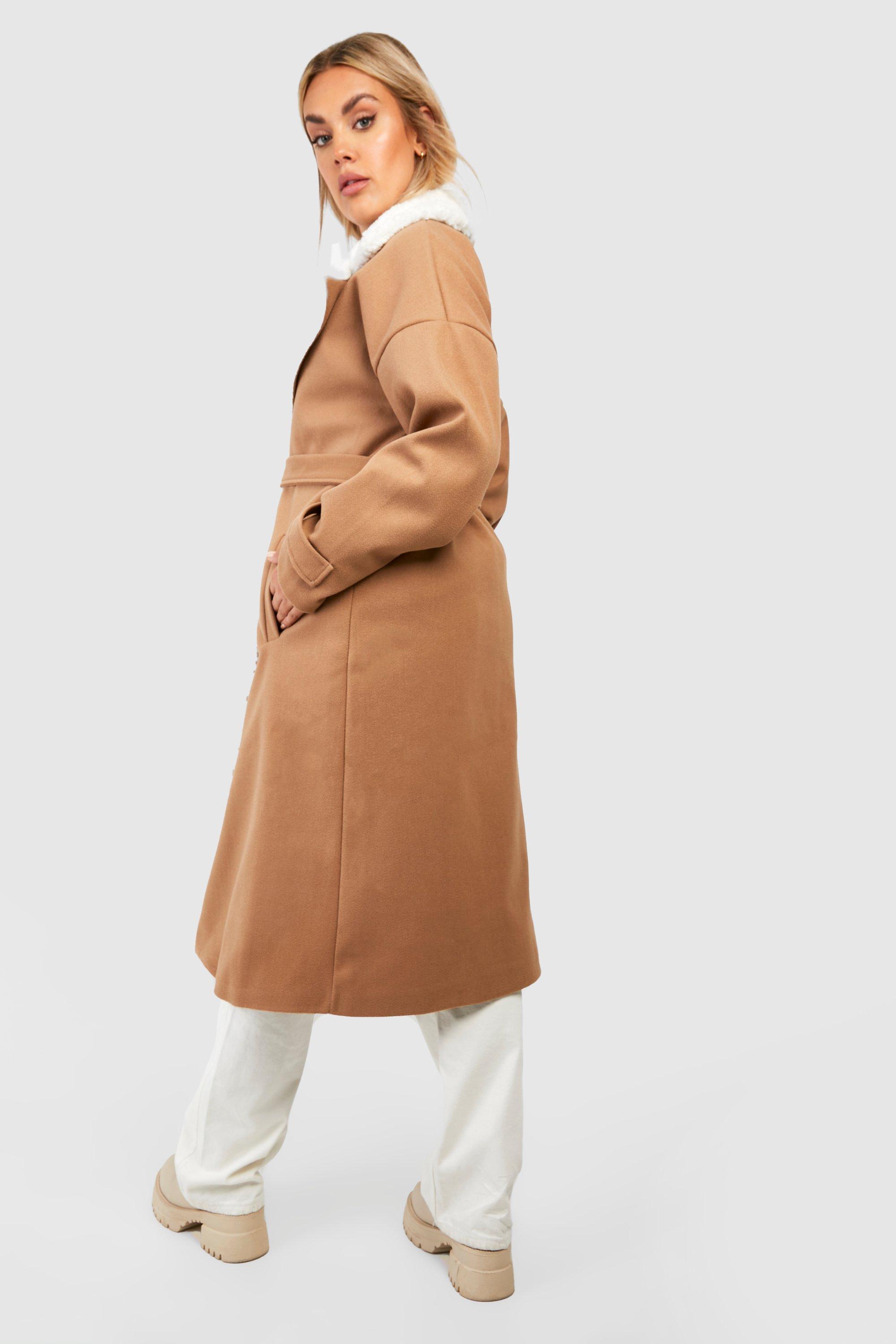 Grande taille Manteau en laine d tails en faux mouton boohoo