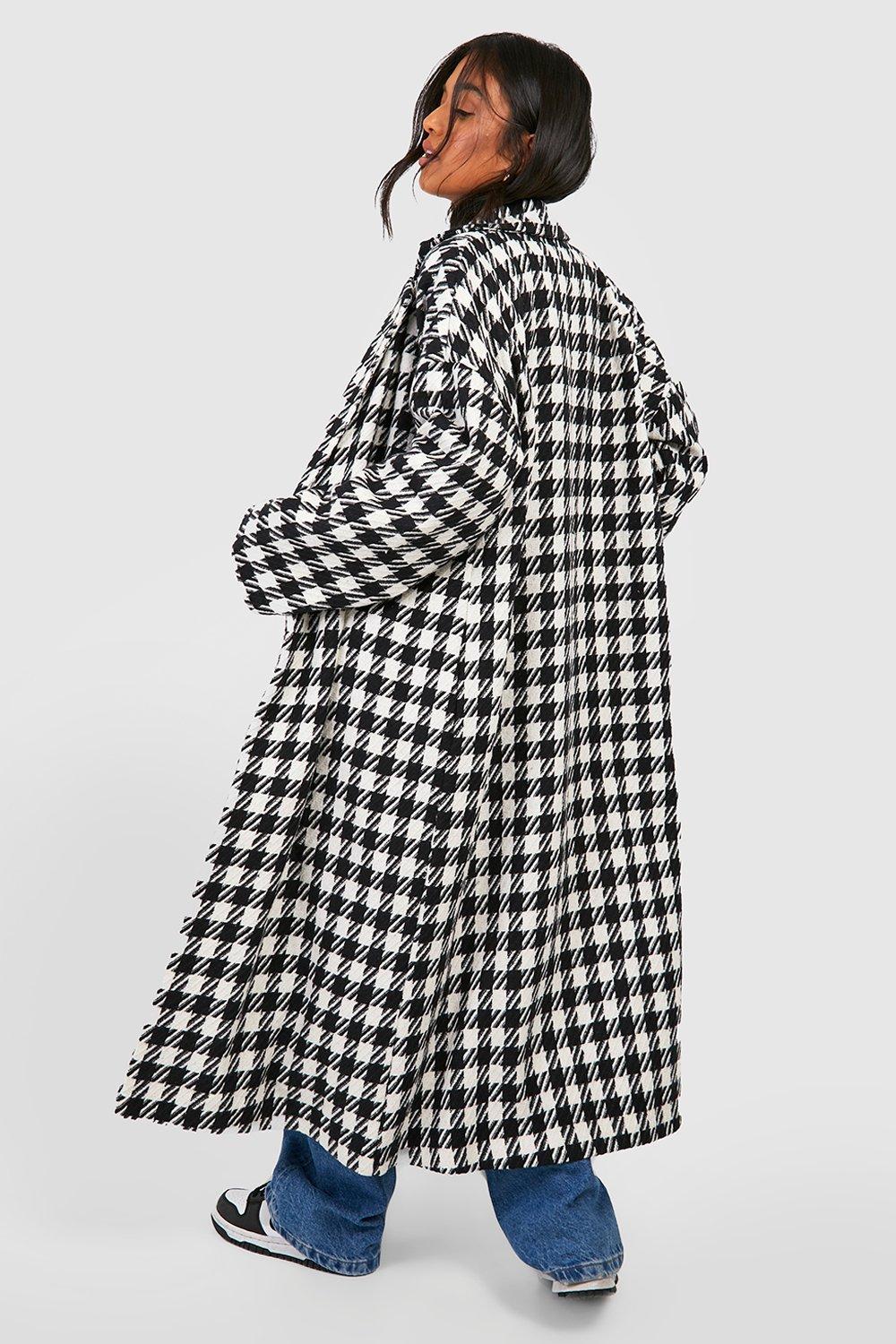 Black and store white dogtooth coat