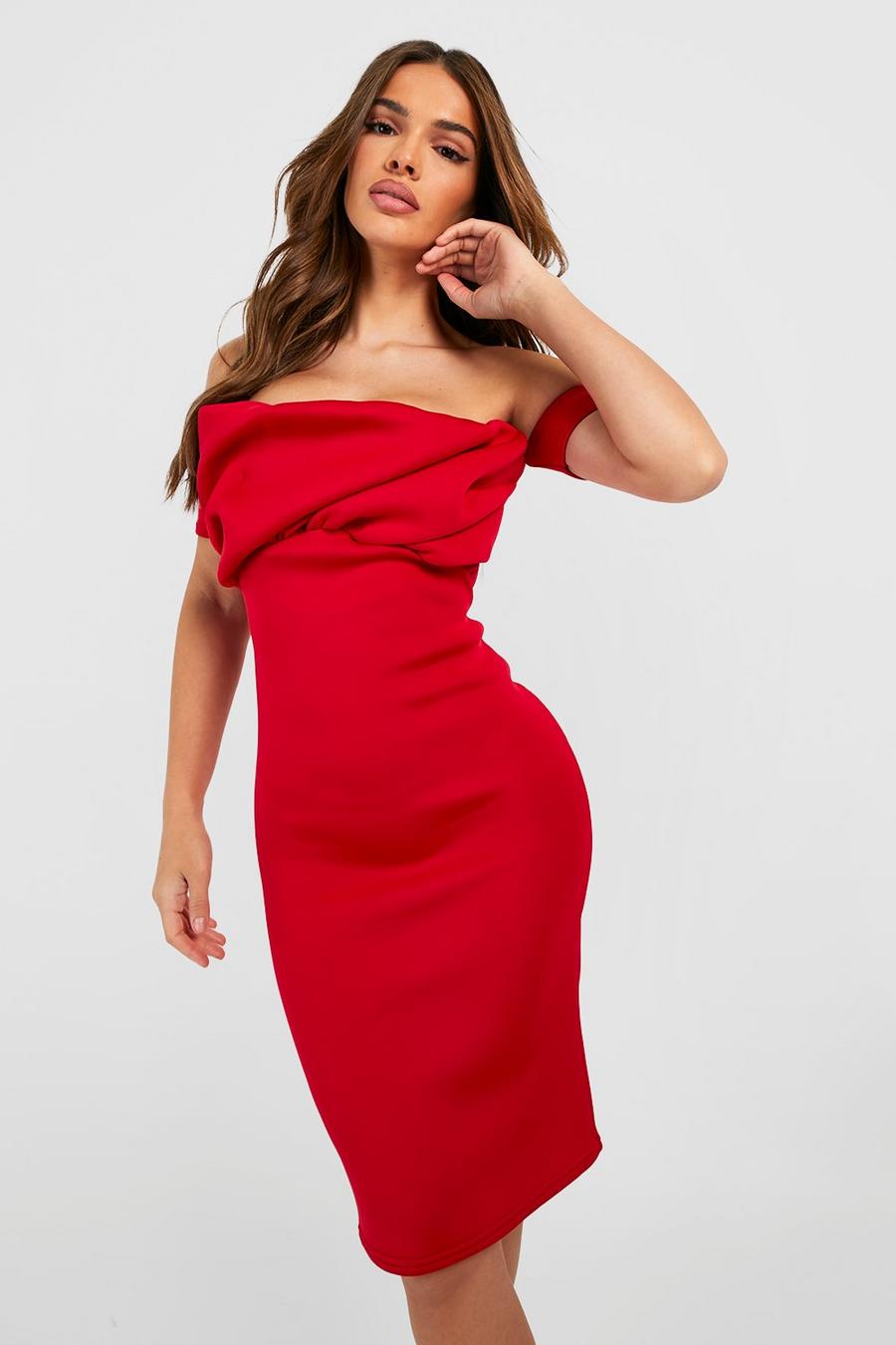 אדום rojo שמלת מידי מבד סקובה עם כתפיים חשופות וללא תפרים