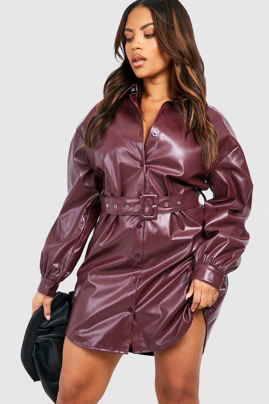 Vestido camisero Plus de cuero sintético con cinturón, Burgundy image number 1