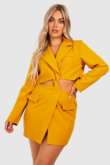 Plus Gedraaide Cut Out Blazer Jurk mustard