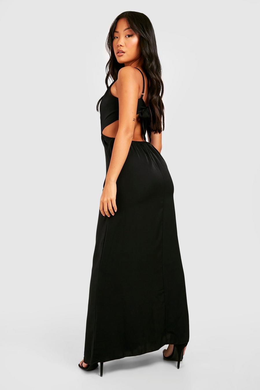 שחור שמלת סאטן מקסי עם מחשוף עמוק וקשירה בגב, פטיט image number 1