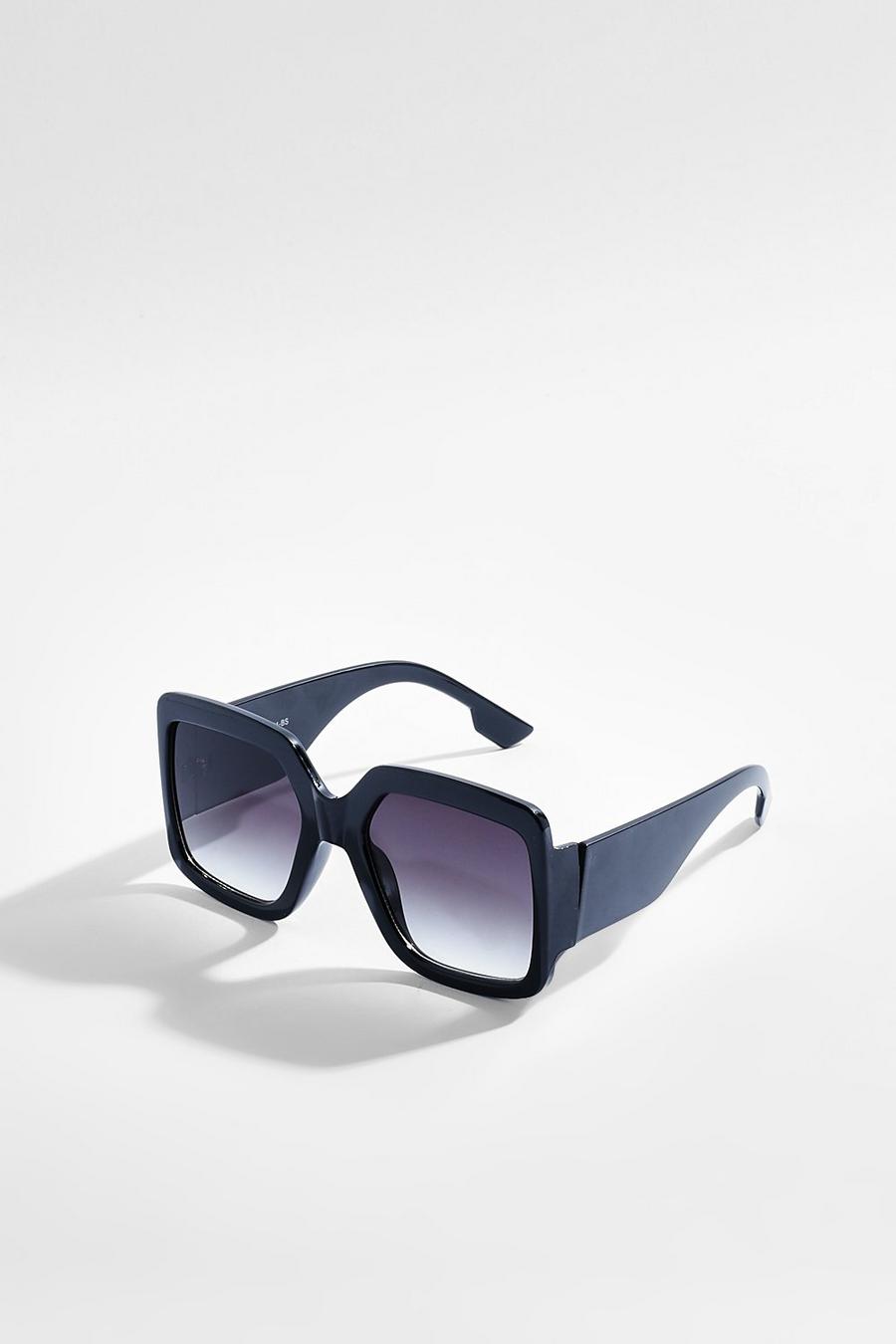 Black Gradient Lens Oversized Square Sunglasses  image number 1
