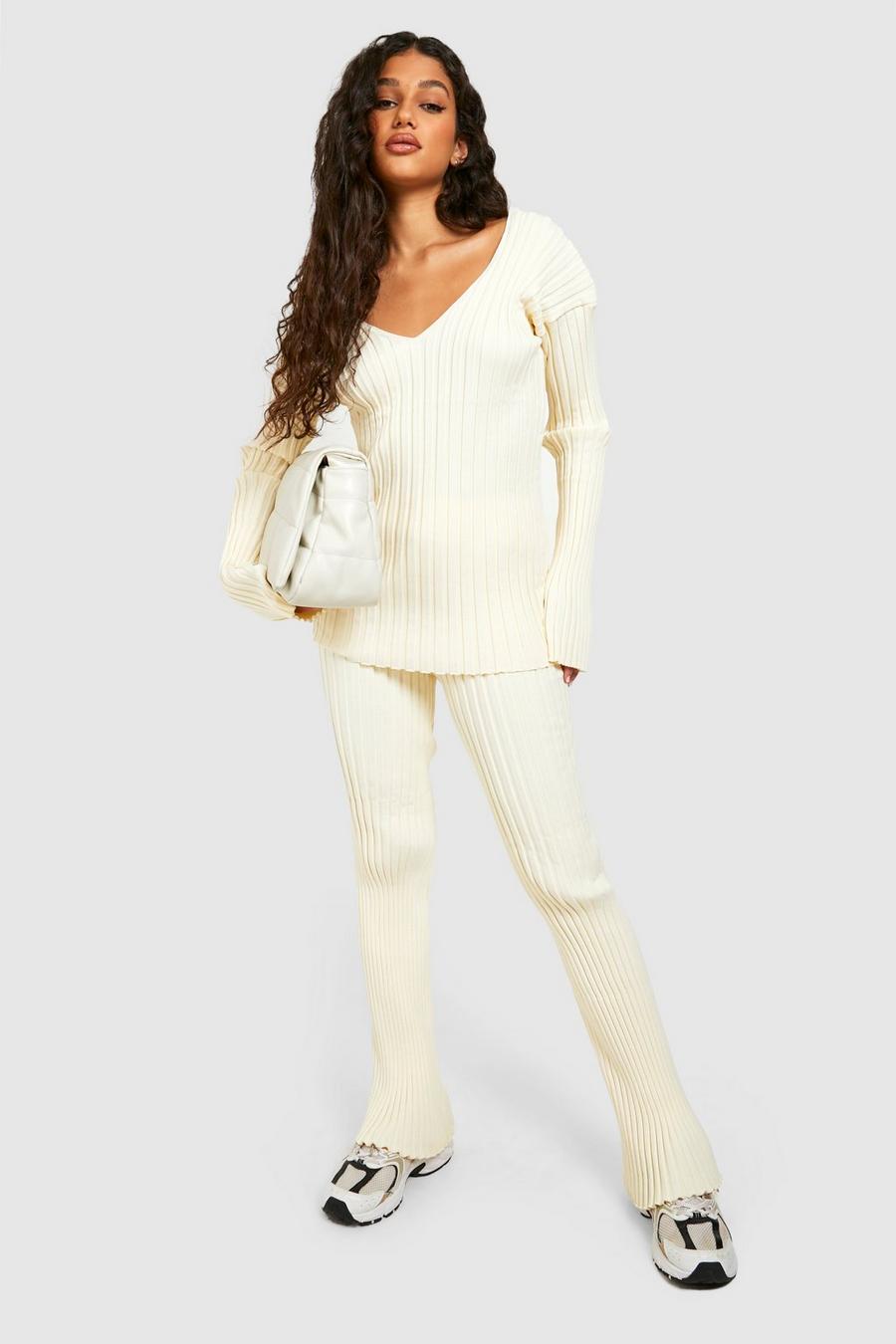Cream white Two Tone Plunge Sweater Knitted Set