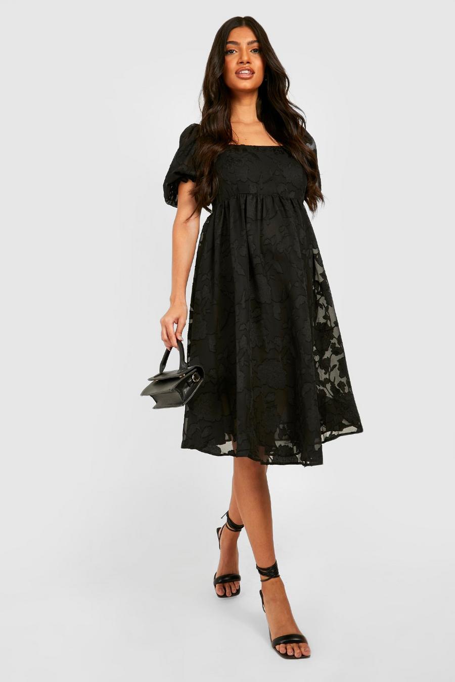 Black Mammakläder Blommig klänning med puffärm image number 1