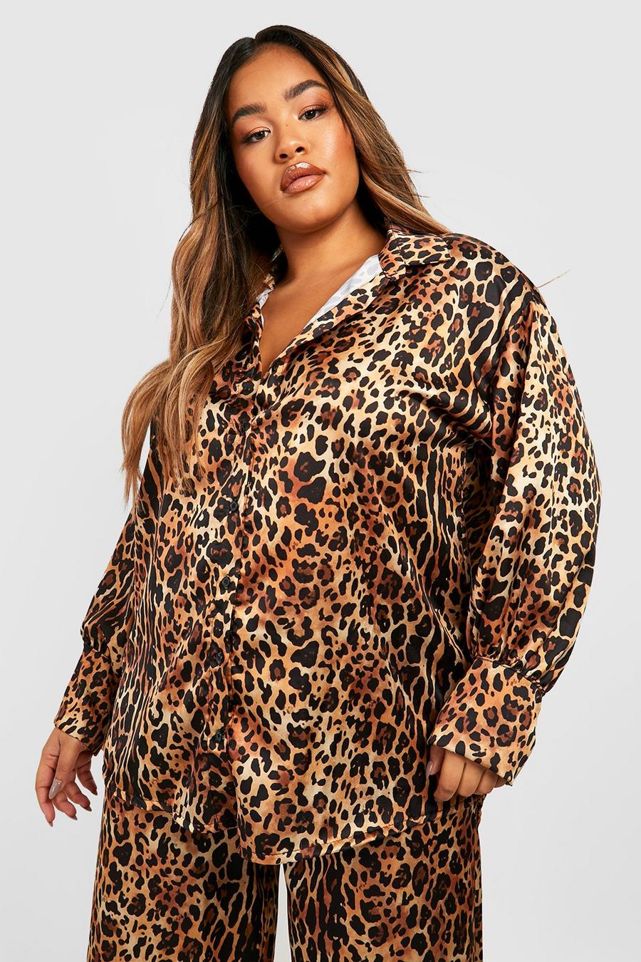 Conjunto coordinado Plus de raso con camisa y estampado de leopardo, Brown image number 1