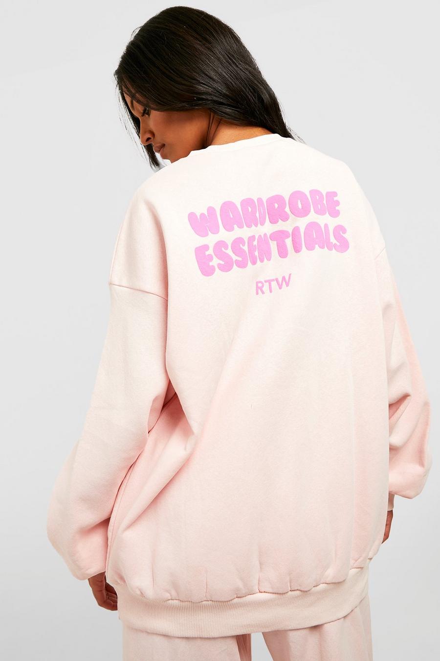 Tall Oversize Sweatshirt mit Wardrobe Essentials Slogan, Pink image number 1