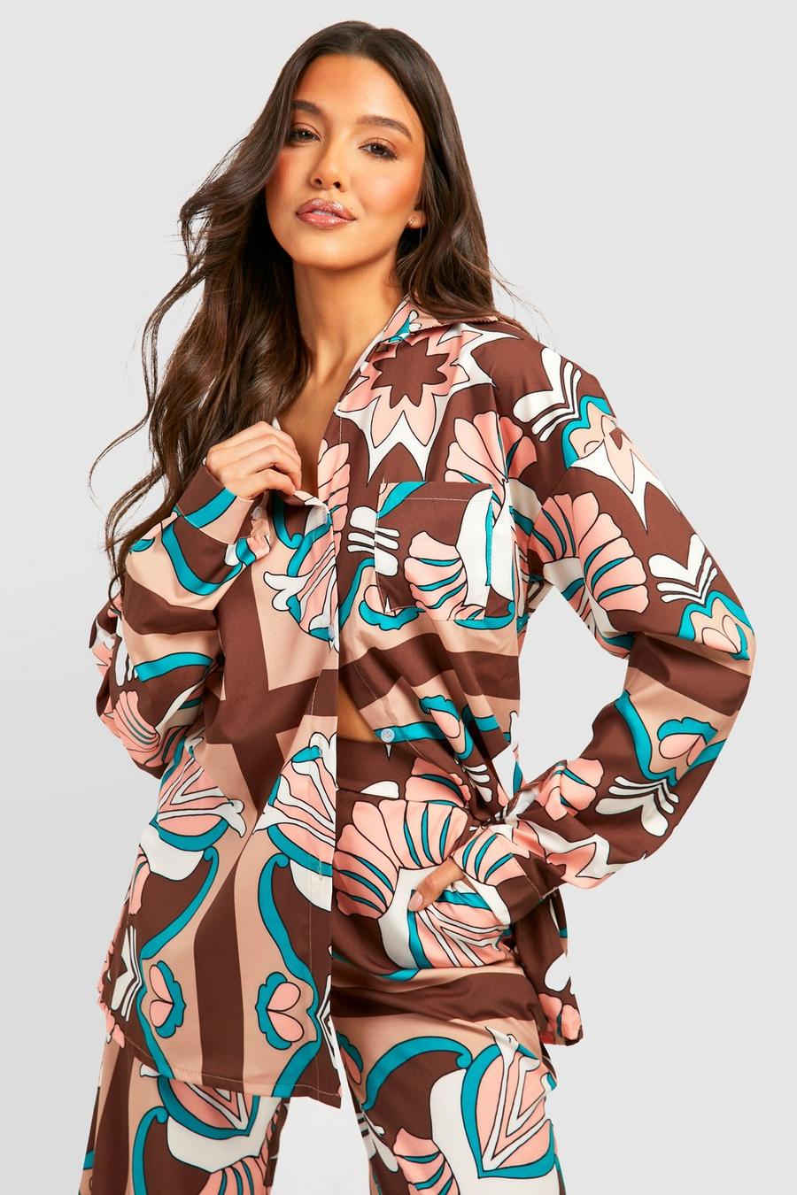 Chocolate Abstract Print Relaxed Fit Shirt image number 1