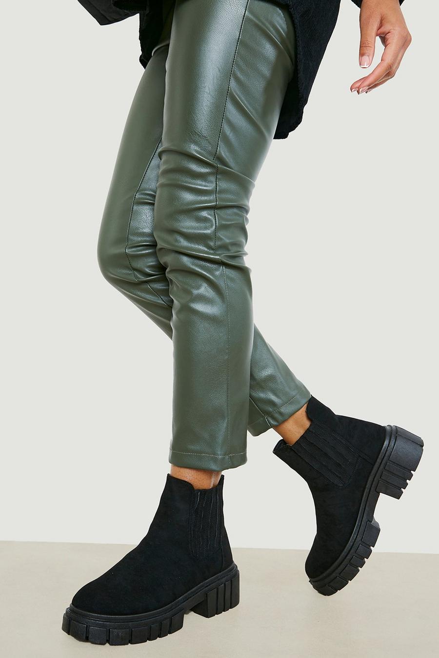 Black Covered Chelsea Detail Chunky Boots
