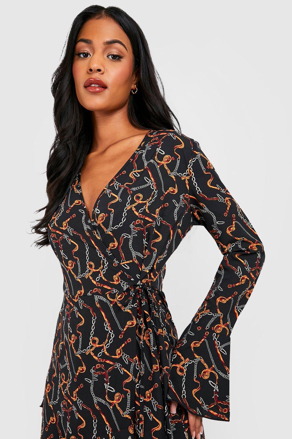 Boohoo sale chain dress