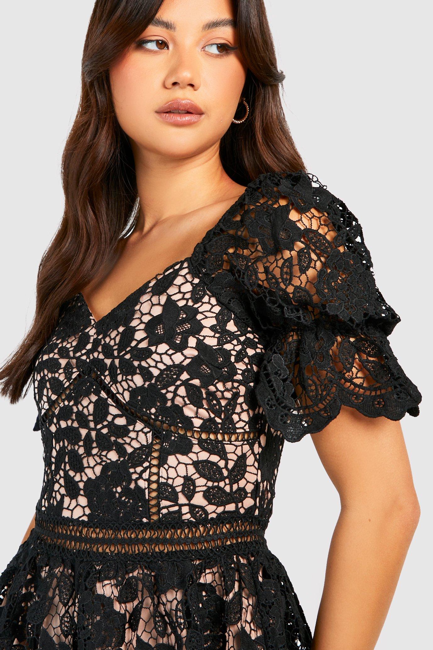 Boohoo lace outlet top