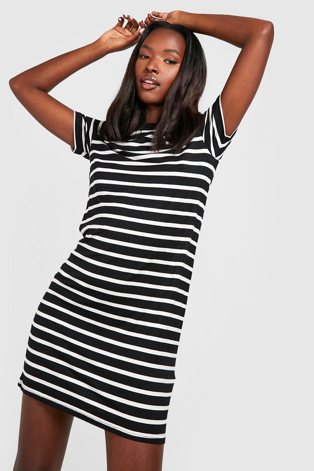 Boohoo black and outlet white dress