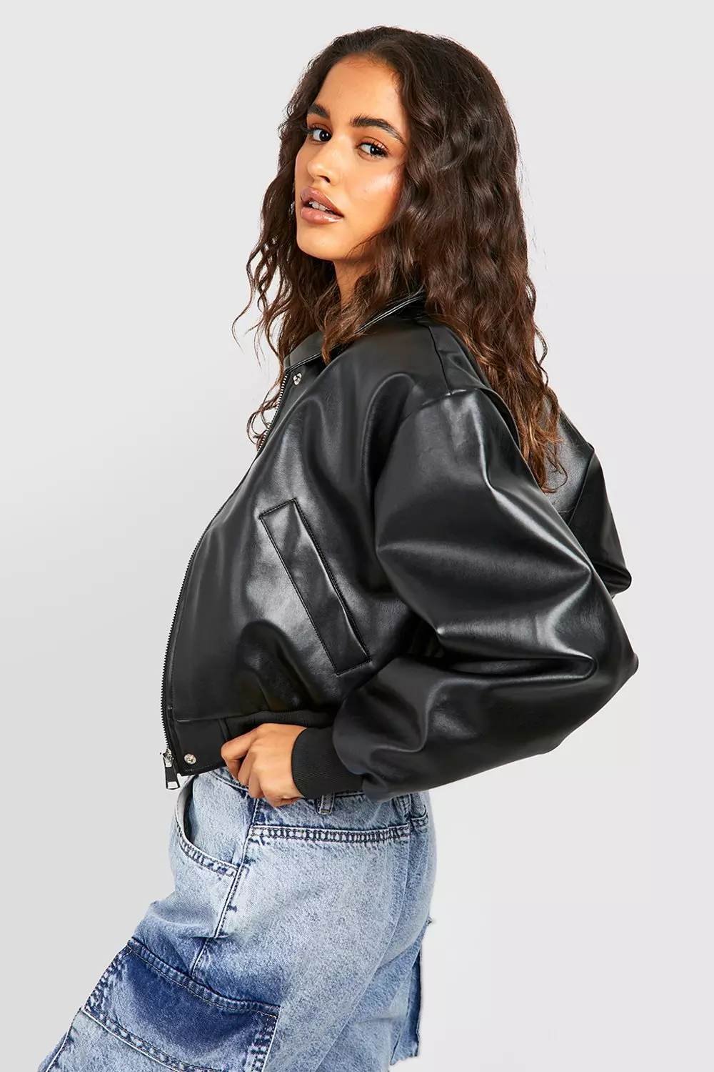 Leather crop bomber jacket (black)bust63cm