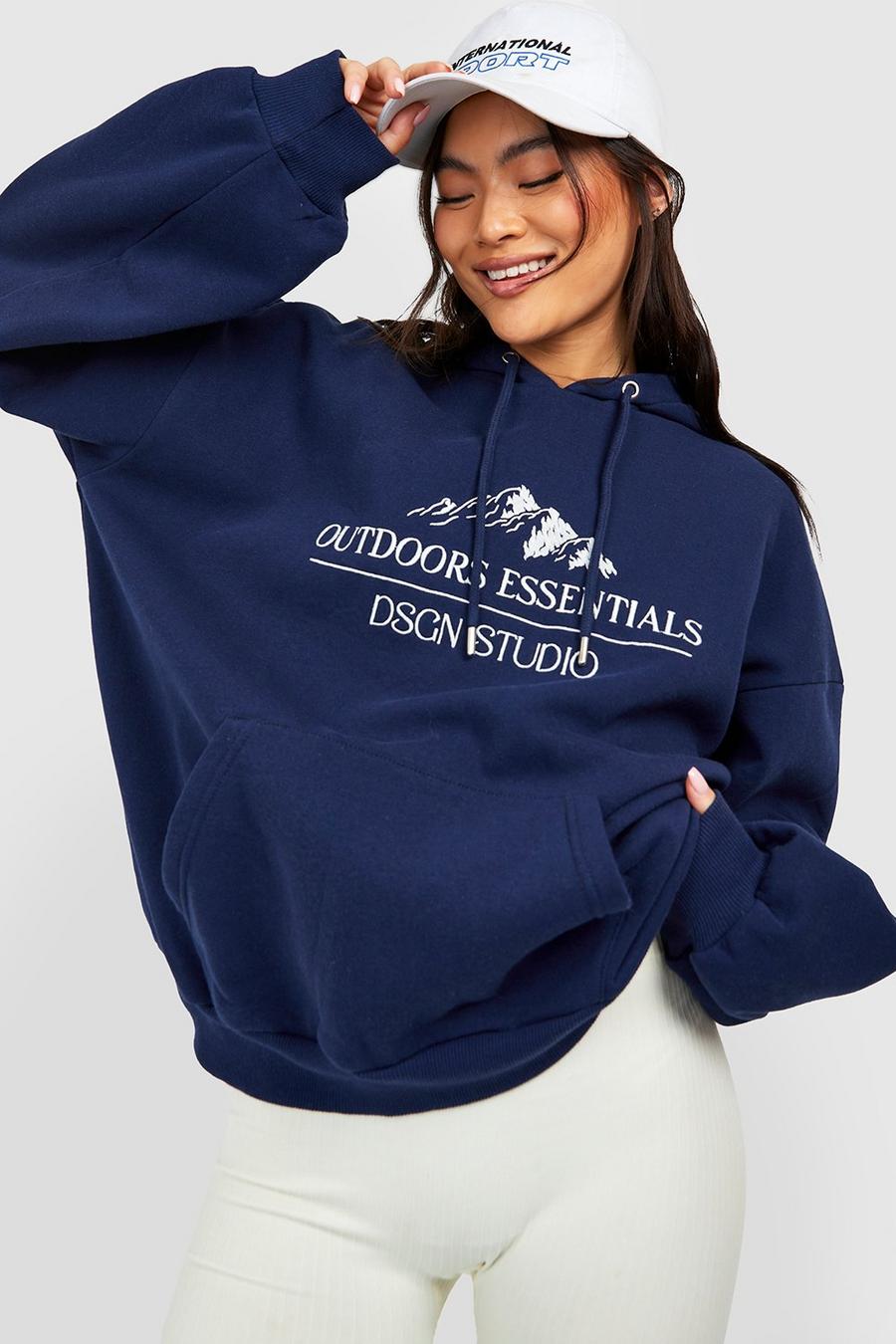 Navy marinblå Outdoors Essentials Embroidered Oversized Hoodie image number 1