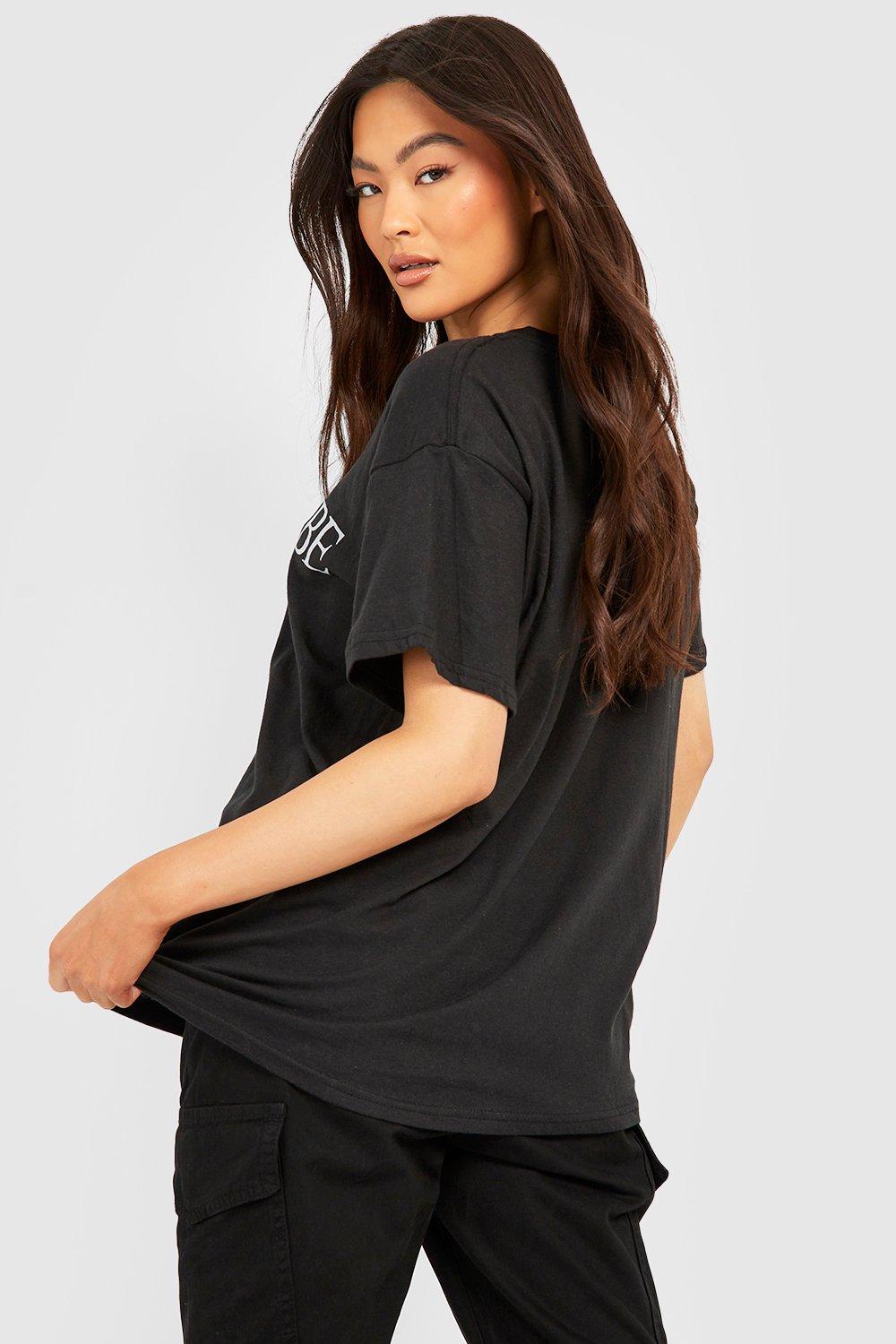 boohoo Plus Size Wardrobe Essentials Oversized T-Shirt - Women's Printed T-shirts