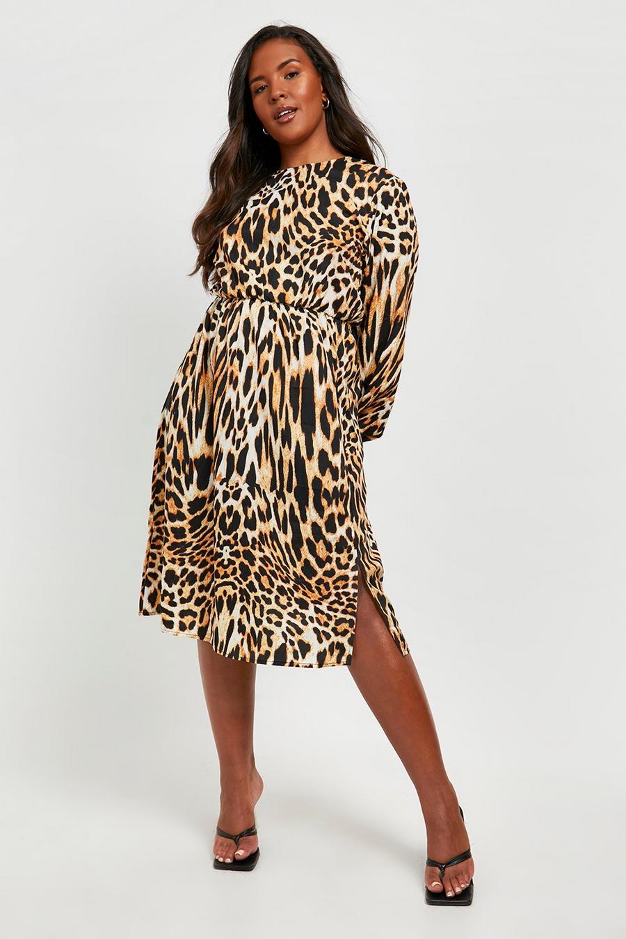 Brown Plus - Leopardmönstrad midiklänning med slits image number 1