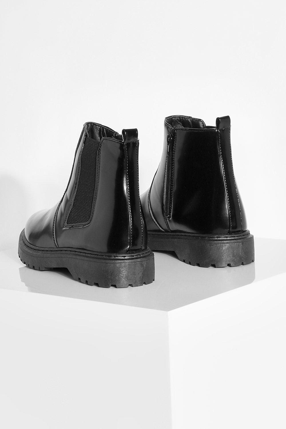 Boohoo flat 2024 chelsea boot