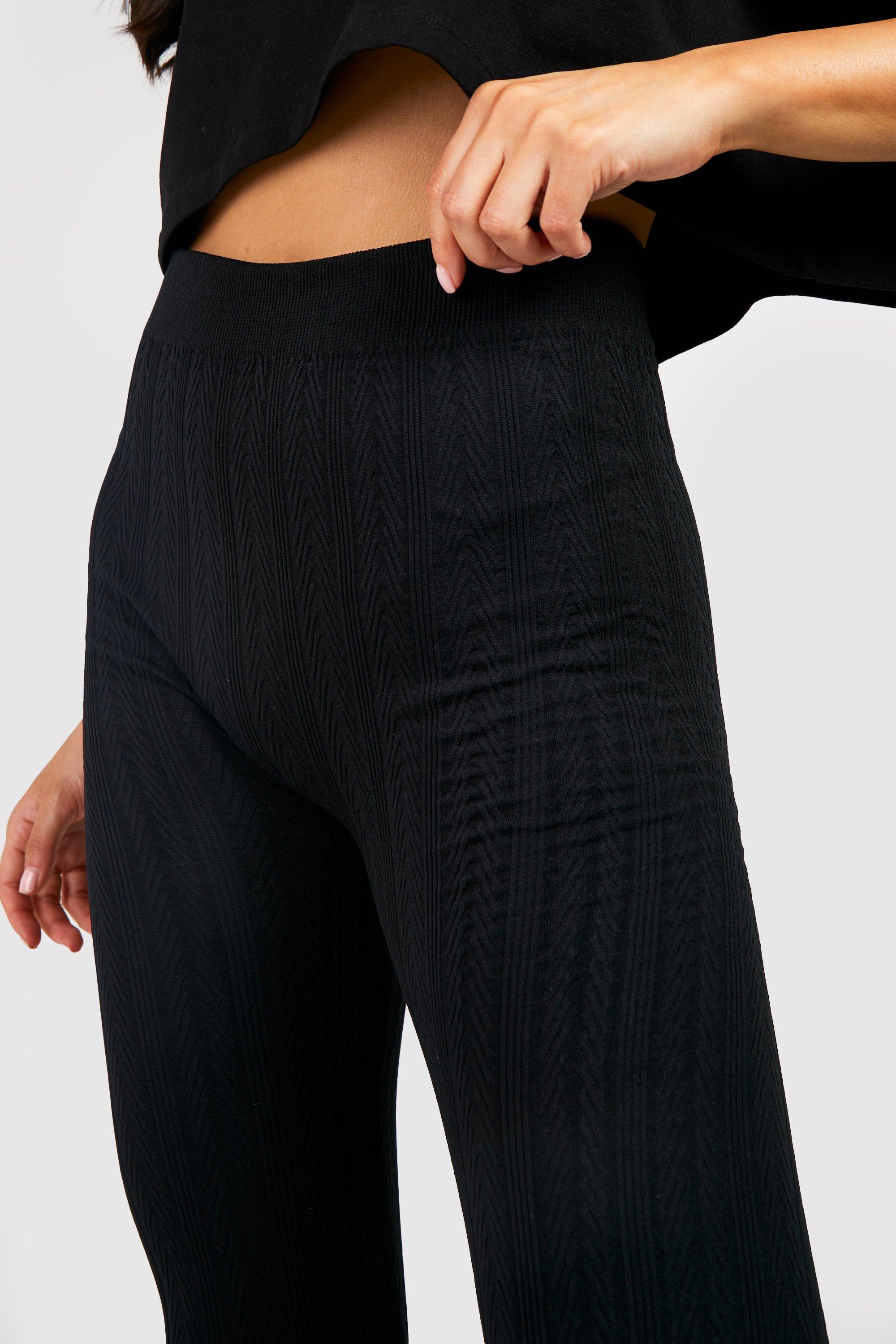 Black cable 2025 knit leggings