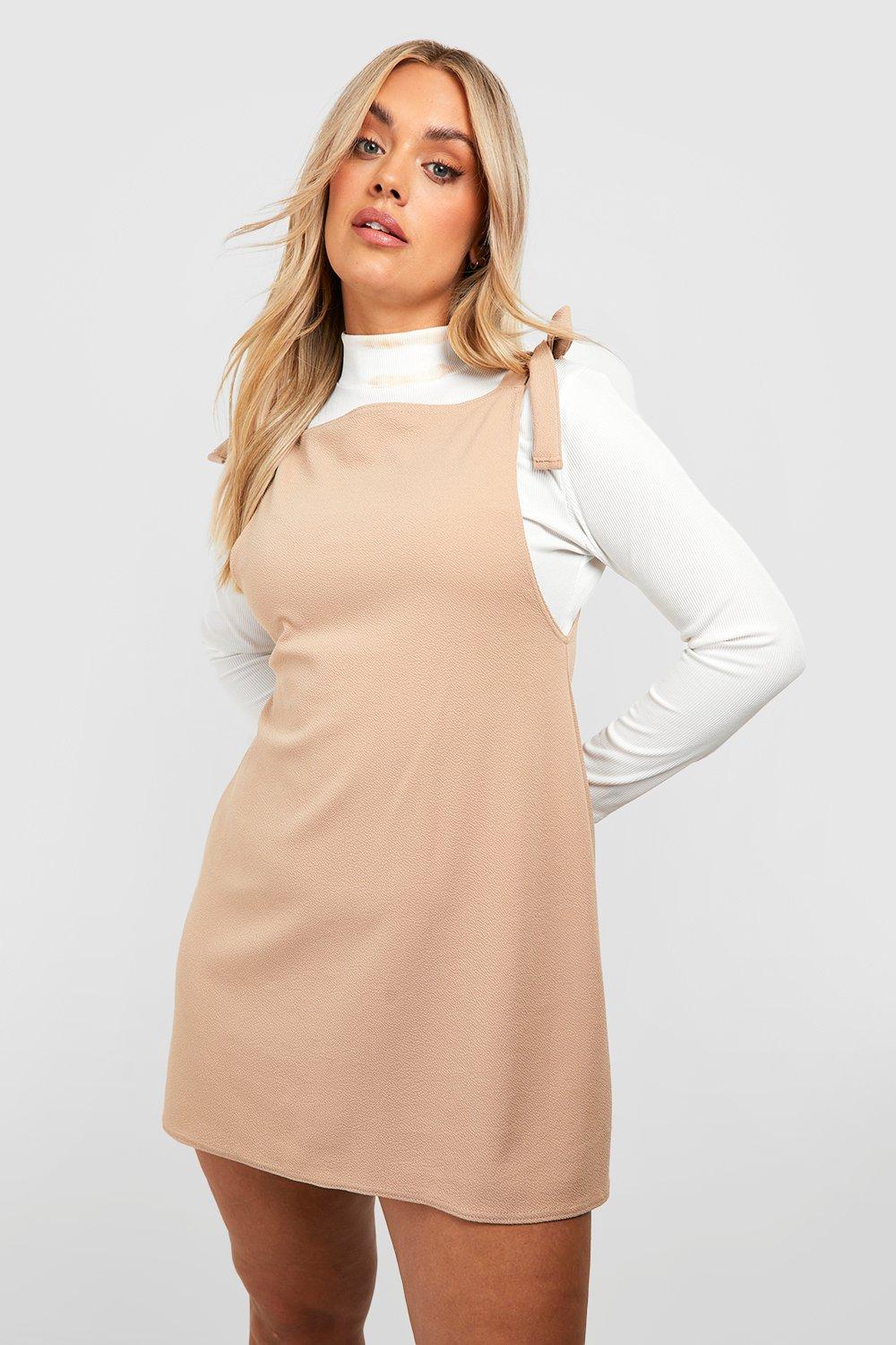 Pinafore boohoo clearance