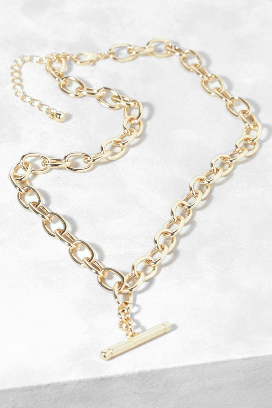 Gold metallic Polished T-Bar Chain Link Necklace image number 1
