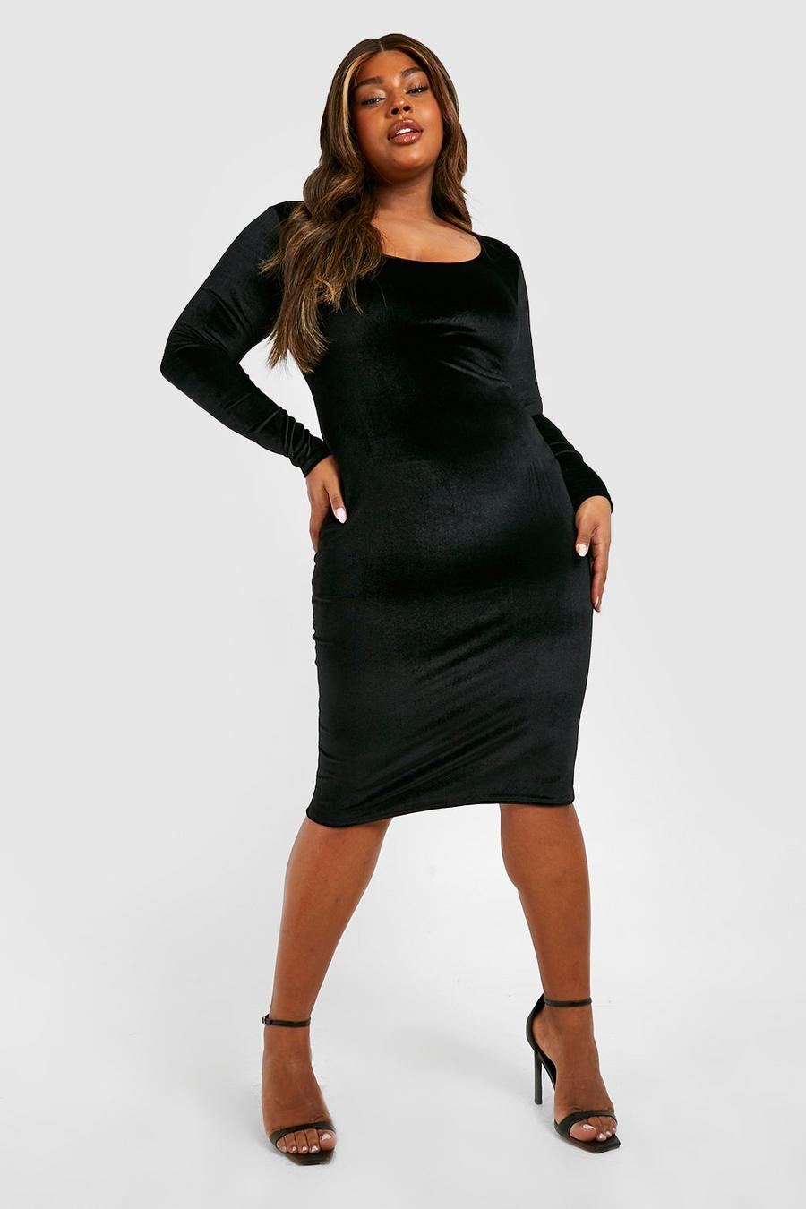 Black Plus Scoop Neck Velvet Midi Dress image number 1