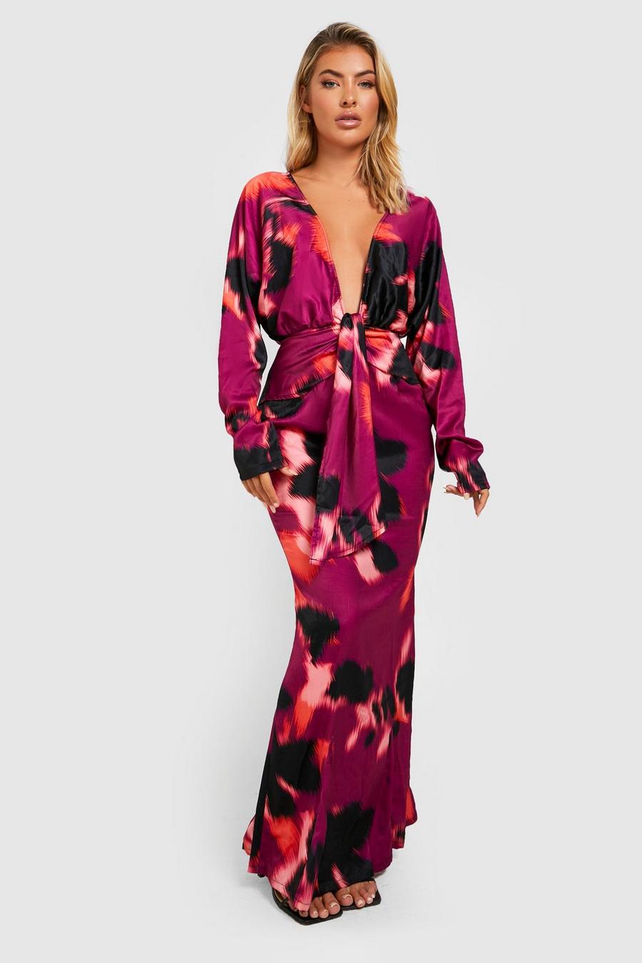 Red rosso Printed Satin Plunge Maxi Dress image number 1