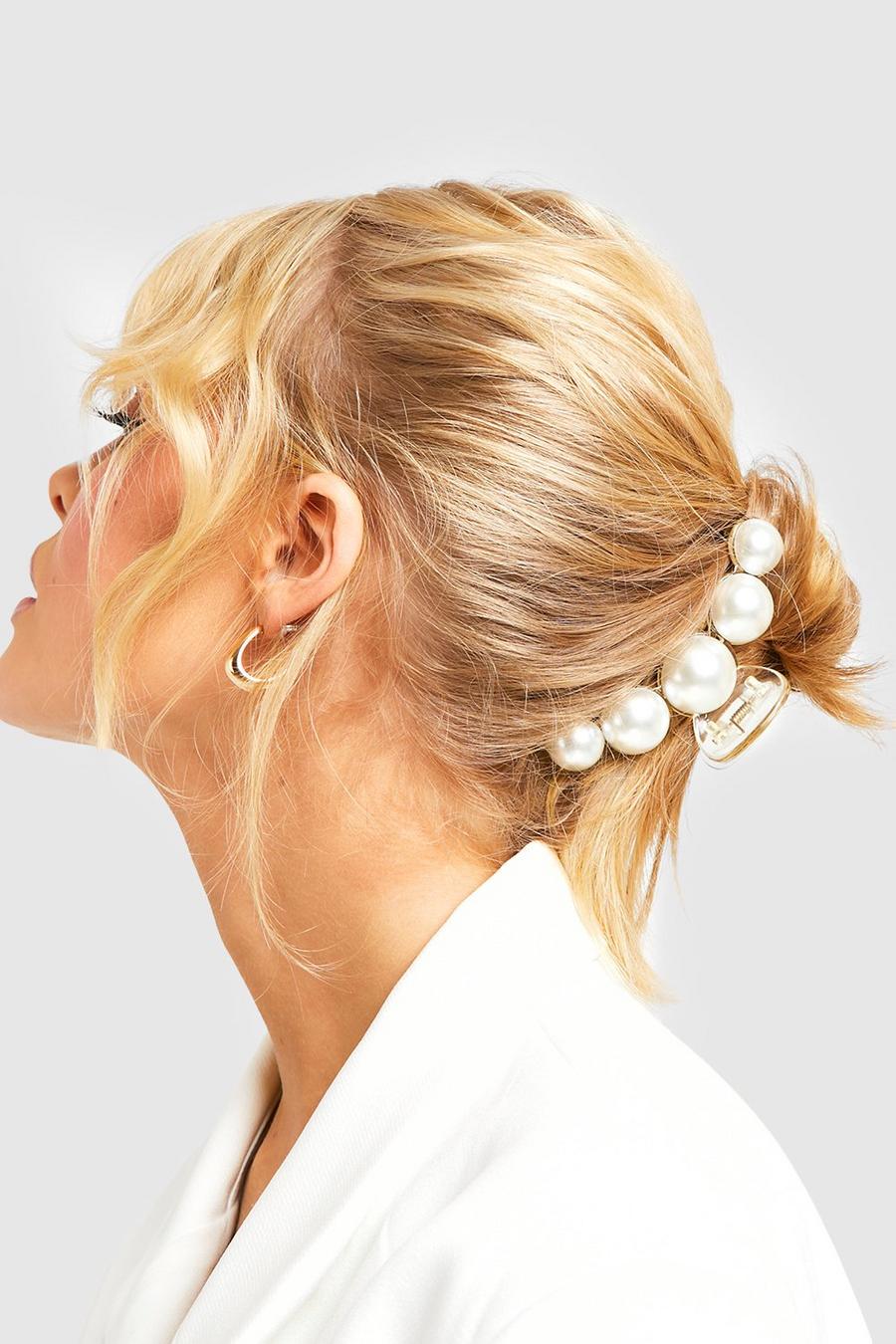 White Stor hårklämma med pärlor image number 1
