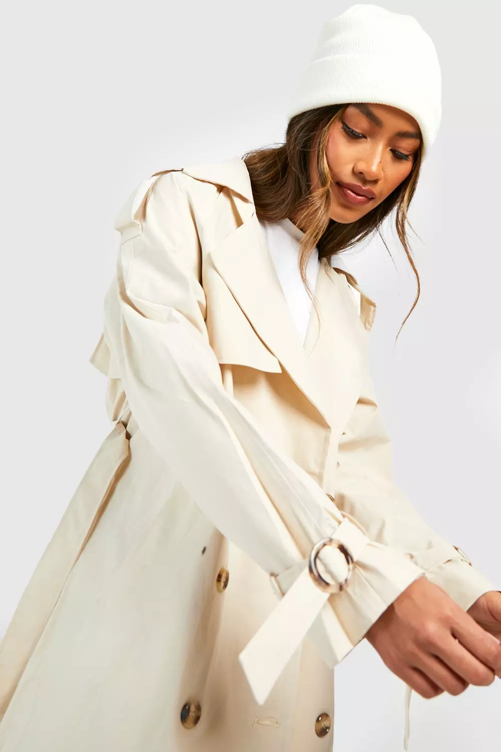 AUBREY | Short double breasted belted trench coat || AUBREY | Trench-coat  court à double boutonnage ceinturé