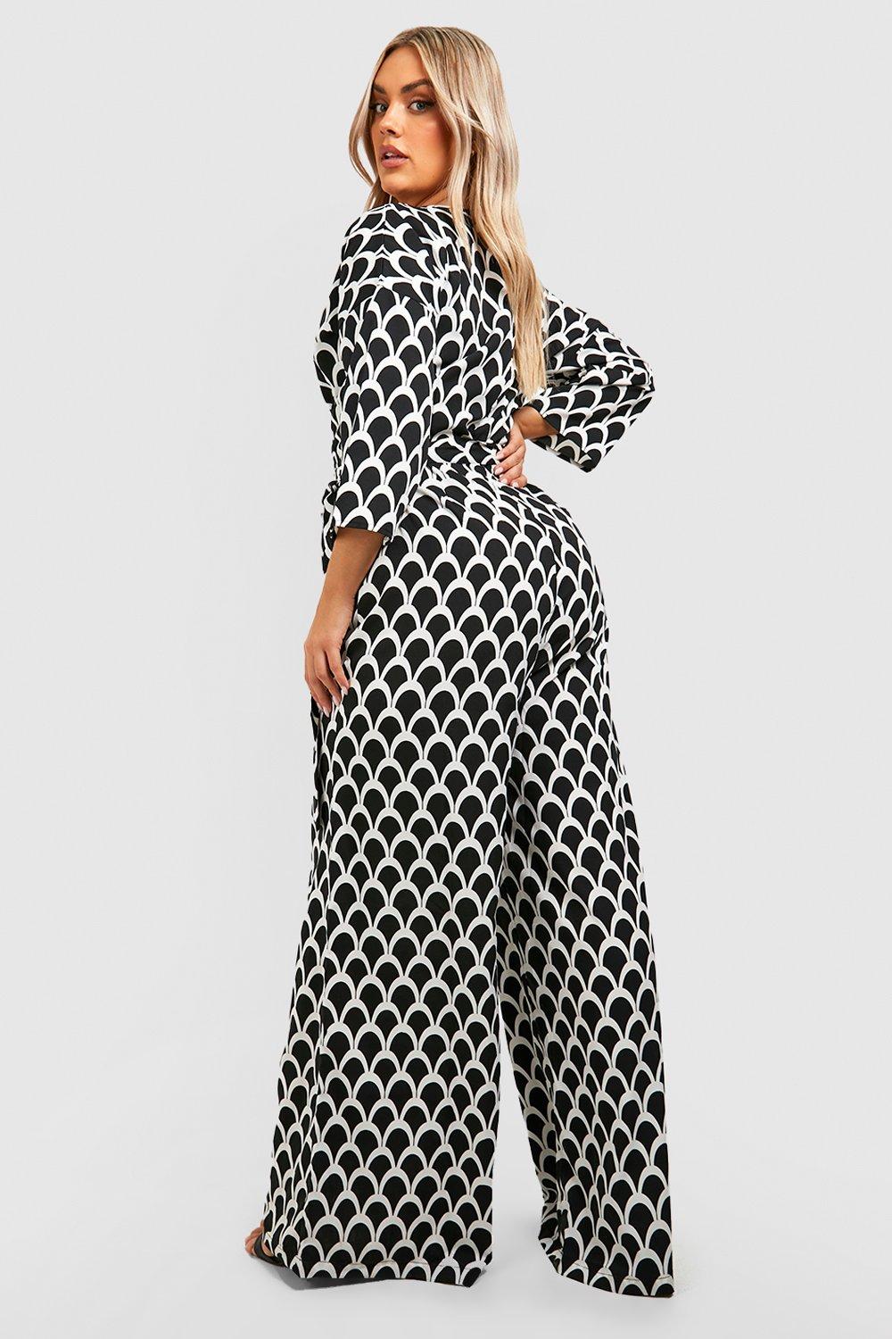 Black and white jumpsuit boohoo online